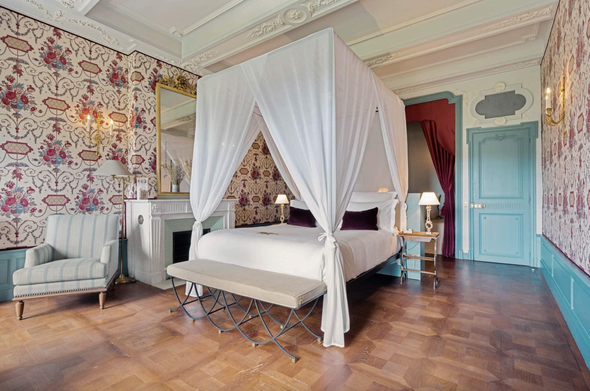 Une des chambres du domaine de Fonscolombe © Fonscolombe Une des chambres du domaine de Fonscolombe © Fonscolombe